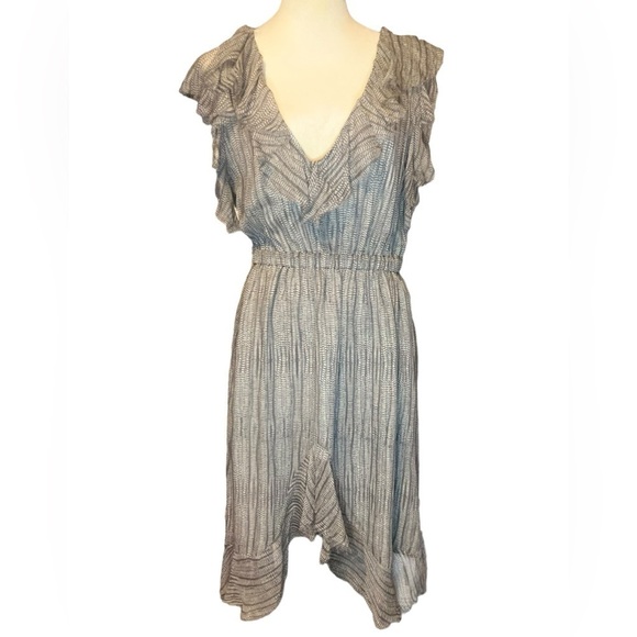 L'Agence Sophie Dress - Grey & White Flowy silk- size 6. EUC - Picture 6 of 10